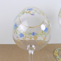 2 Diana Gaikazova Hand Painted Balloon Wine Glasses Blue Flowers Gold Lattice