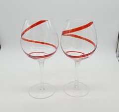 Rare 2pc Set Pier 1 SWIRLINE RED Balloon Wine Glasses 8.5″ Large Red Wine