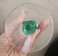 1 Rare Vintage Bryce Hellenic Cube Teal Green Uranium Glass Excellent 6.5″