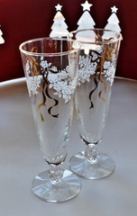 2 ~ Libbey WHITE ROSE CLASSIC Gold Ribbon Pilsner Glass 9” Wedding VTG 1953
