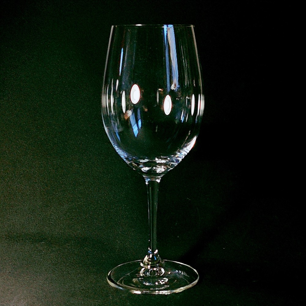 RIEDEL VIVANT RED WINE GLASS, Lead Free Crystal, 8 7/8″, 20 oz, AUSTRIA