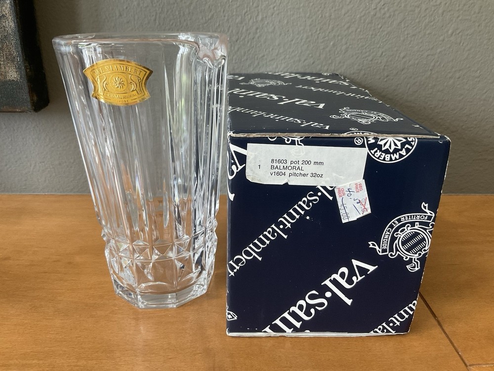 New Val Saint Lambert Balmoral Cut Crystal Water Pitcher 32 oz/7.75″, Signed Vtg