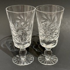 Set of 2 Hand Blown Cut Glass Crystal Hobstar and Pinwheel Cordial Glasses 4.5″
