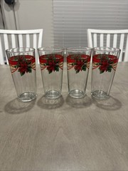 Set of 4 Poinsettia Christmas Drinking Glasses 12oz Heavy Glass KIG