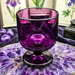 Vintage Amethyst Purple Glass Footed Goblet Short Stem Cocktail Cup Unmarked MCM