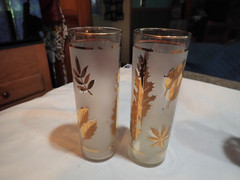Lot of 2 Vintage MCM Libbey Frosted Gold Leaf Glasses Mint Julep glasses