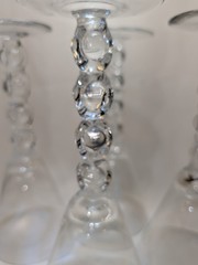 Z Gallerie Glass ZGG1/ Pier 1 Captured Mouth Clear Wine Goblets 9 in Set of 4