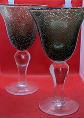 Set of 2 NEW Artland IRIS GREEN Bubble Art Glass Footed Water Goblets EXCELLENT