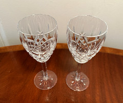 Vintage Set 2 WATERFORD CRYSTAL Araglin 6 oz. Wine Glasses 7-1/8” Gothic IRELAND