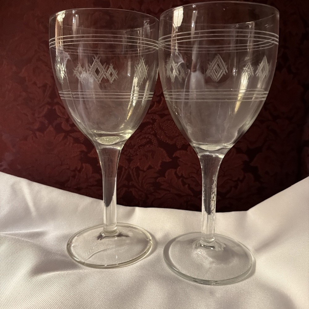 Vintage Wine Glasses Set of 2 – Etched Design – Very Old