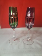 Set of 2 Crystal Green & Purple Cut 8-7/8″ CHAMPAGNE FLUTE GLASS Unmarked