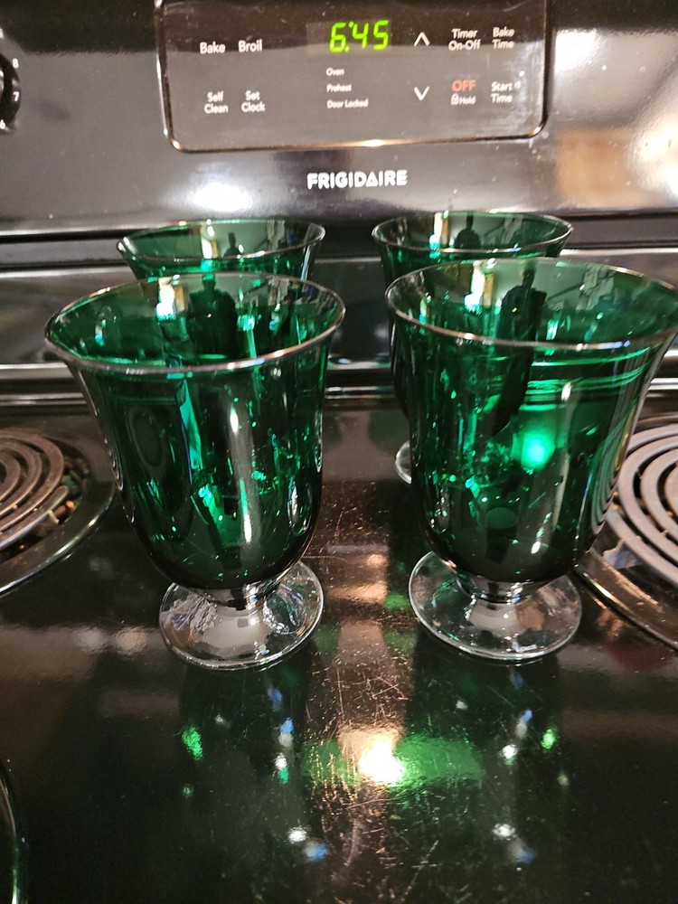 4 Lenox Emerald Green Holiday Gems Footed 16 oz Glasses Blown Glass With Box.