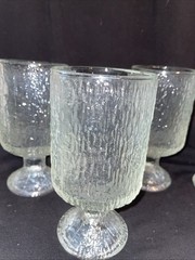 LOT: MCM Indiana Glass CRYSTAL ICE Tree Bark Footed Water Glasses PLUS 2 Mugs