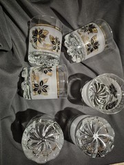 Vintage DeValBor Windrose Italian Frosted Gold and Black Floral Design Set Of 6