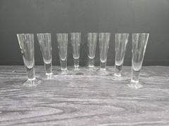 Set of 8 Vintage MCM Starburst Glasses C G Quartzex Star Dust footed Cordial 5″