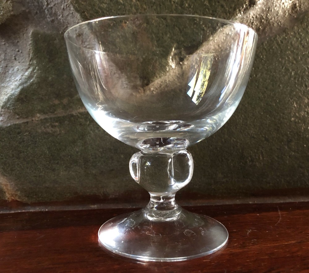 VINTAGE 1930’S SKRUF ASTRID LOBE SWEDISH CRYSTAL CHAMPAGNE COUPE SHERBET GLASS