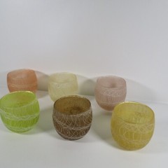 6 VINTAGE SPAGHETTI STRING ROLY POLY ASSORTED COLOR CRAFT RUBBERIZED GLASSES #L2