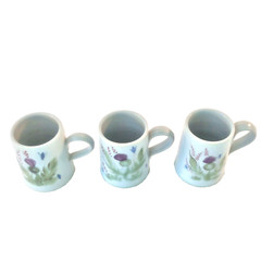 BUCHAN THISTLEWARE SET 3 TANKARDS STEINS COFFEE MUGS 4 1/8″H SCOTLAND #187