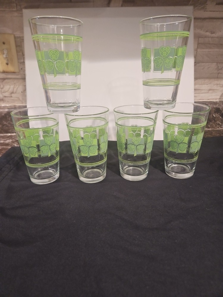 Set of 6 Vintage Libbey Shamrock Clover Glass Tumblers
