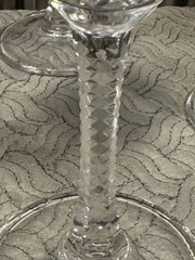 Vintage Crystal Wine Glasses: Diamond Facet Cut Stem. Diamond Pattern Bowl Set 4