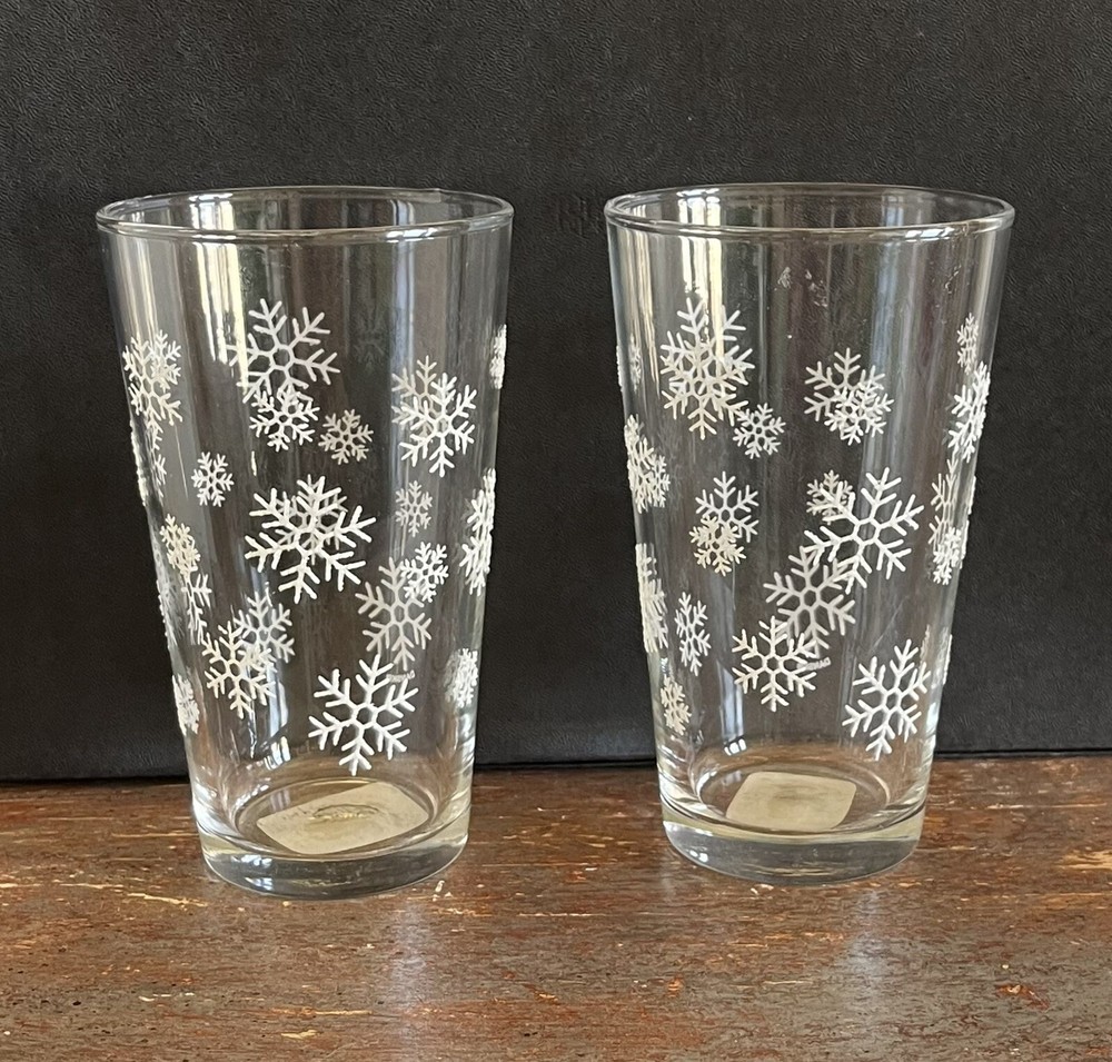 Pair, Snowflake Drinking Glass 15 oz. Cooler Tumbler Winter White Glassware