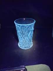 Vintage Anchor Hocking Early American Prescut Tumbler – UV Reactive Blue Glow