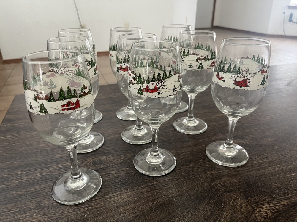 9 Libbey Christmas Winter Village 7- 3/4″ Glass Stemmed Goblet Snow Scene