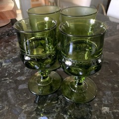 Vintage Set Of 4 Indiana Glass Avocado Green Kings Crown Thumbprint Goblets