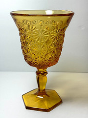 Vintage LE Smith Amber Daisy and Button Goblet 6.5″ Tall