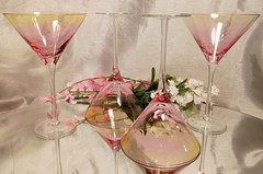 4 Circleware SUNSET Pink/Gold Ombre Martini Frozen Drink Cocktail Glasses Set