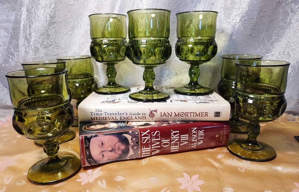 8 Vintage King’s Crown Color Crown Green 5 5/8″ Water Goblets Wine Glasses SET