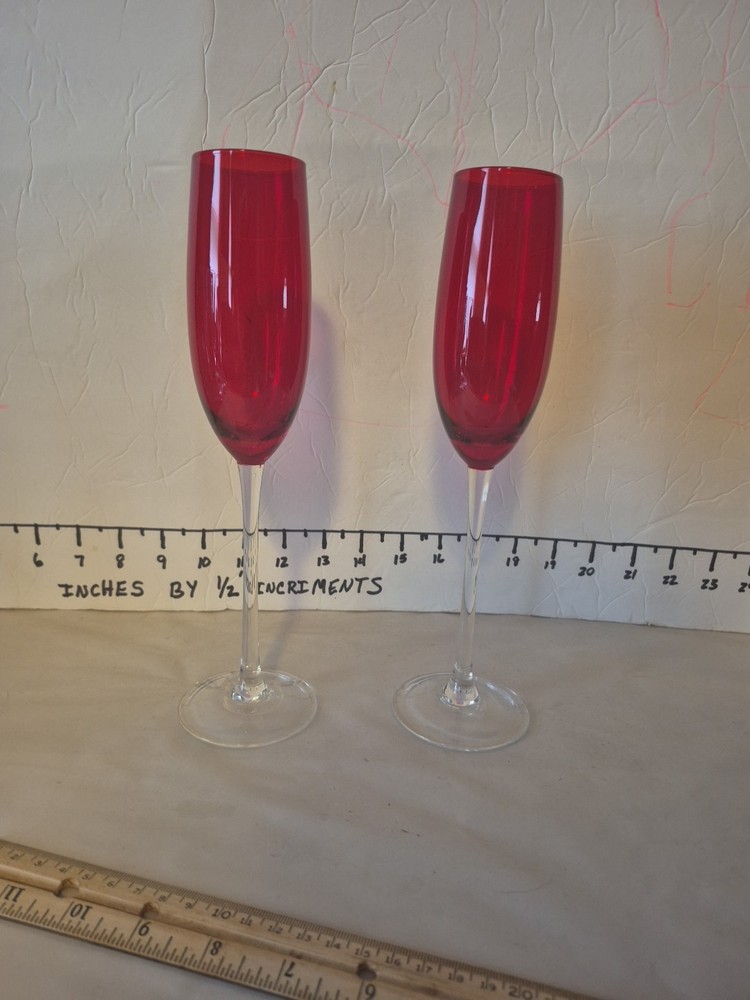 2 Lenox For The Holidays Ruby Red Flute Glasses Holiday Gems Barware EUC