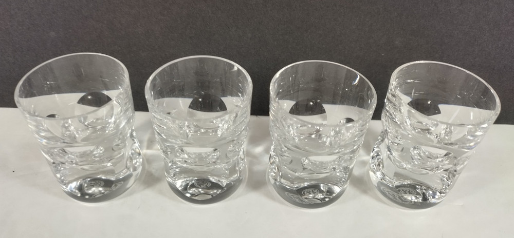 Baccarat Orion Shot Glasses ( 4 )