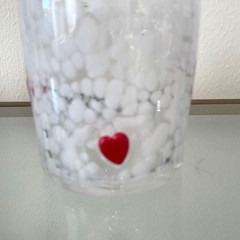 Red Heart White Confetti Glasses Set of 2 Icon Juice Glasses 17.25 oz NEW