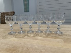 BEAUTIFUL Set of 6 Cascade by Import Assoc Wine Glasses PRISTINE