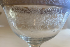 Vtg Champagne Glass W/Gold Trim on Rim & Outline of Base & Lace/Plant Etch Lt 2