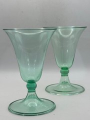 Set of 2 Mid Century Modern Green Cocktail Glasses Vintage Barware Kitchen Retro
