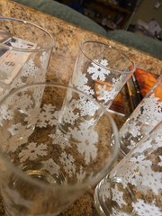 Vintage MCM Clear White Snowflake Highball Glasses Set Of 8. Excellent Condition