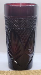 Pre-owned Luminarc France Vintage Ruby Red Glass Tumbler-6.25″ tall x 3″ deep.