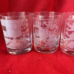 Horchow Collection Coat Of Arms Crystal Double Etched Design Set Of 4