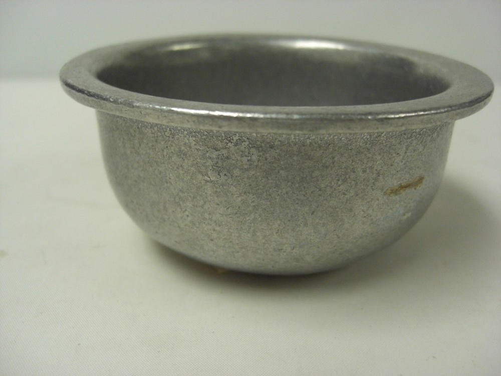 CARSON CASTINGS 3.5″ x 1.75″ Bowl. Irregular. Matte