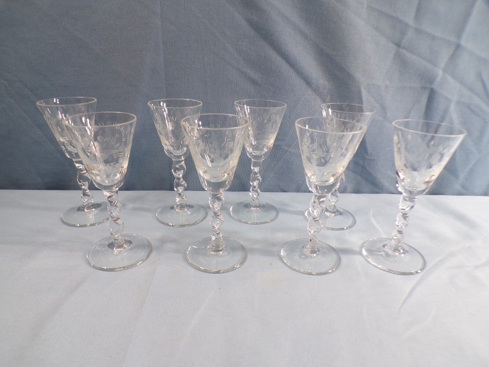 Set of 8 Morgantown Clear Glass Bo Peep Etch Cordials Small Wine Glasses Goblets