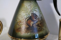 REGAL JAMES BEAM DISTILLING LOCKHART WOODLAND CHIPMUNK 1 – Pitcher 3-Mugs Steins