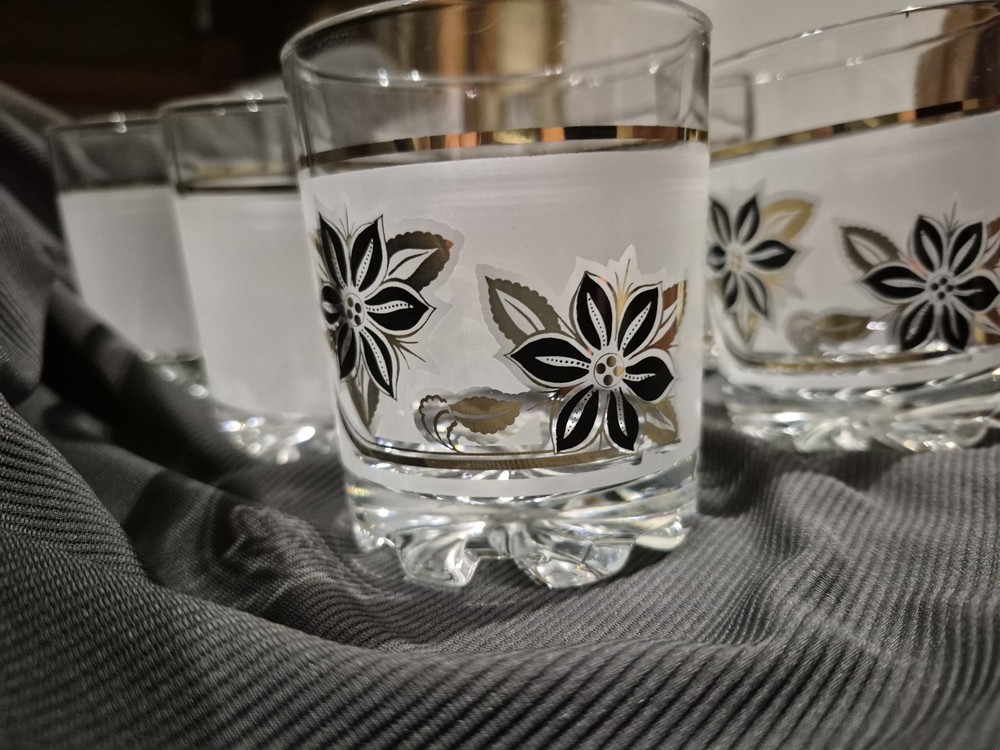 Vintage DeValBor Windrose Italian Frosted Gold and Black Floral Design Set Of 6