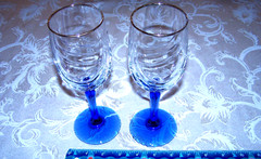 2 Lenox Crystal Cobalt Blue Stem Drape Swag Gold Rim Wine Glass Stem
