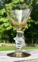 MORGANTOWN ART GLASS «TOP HAT» KNICKERBOCKER AMBER COCKTAIL STEM