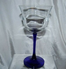 Set of 4 Hock Cobalt Blue Stemmed Wine Glasses 7 1/8” Tall EXCELLENT