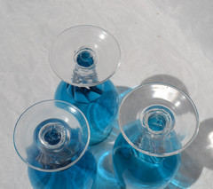5 Peacock Blue Glass Cordials with Clear Twist Stem Turquoise