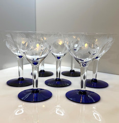 Set of 7 Vtg Louie Weston Etched Glass with Cobalt Feet Champagne Glasses – EUC
