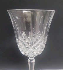 Set of 4 Crystal Wine Glasses Cristal D’arques Masquerade Diamond Pattern FRANCE